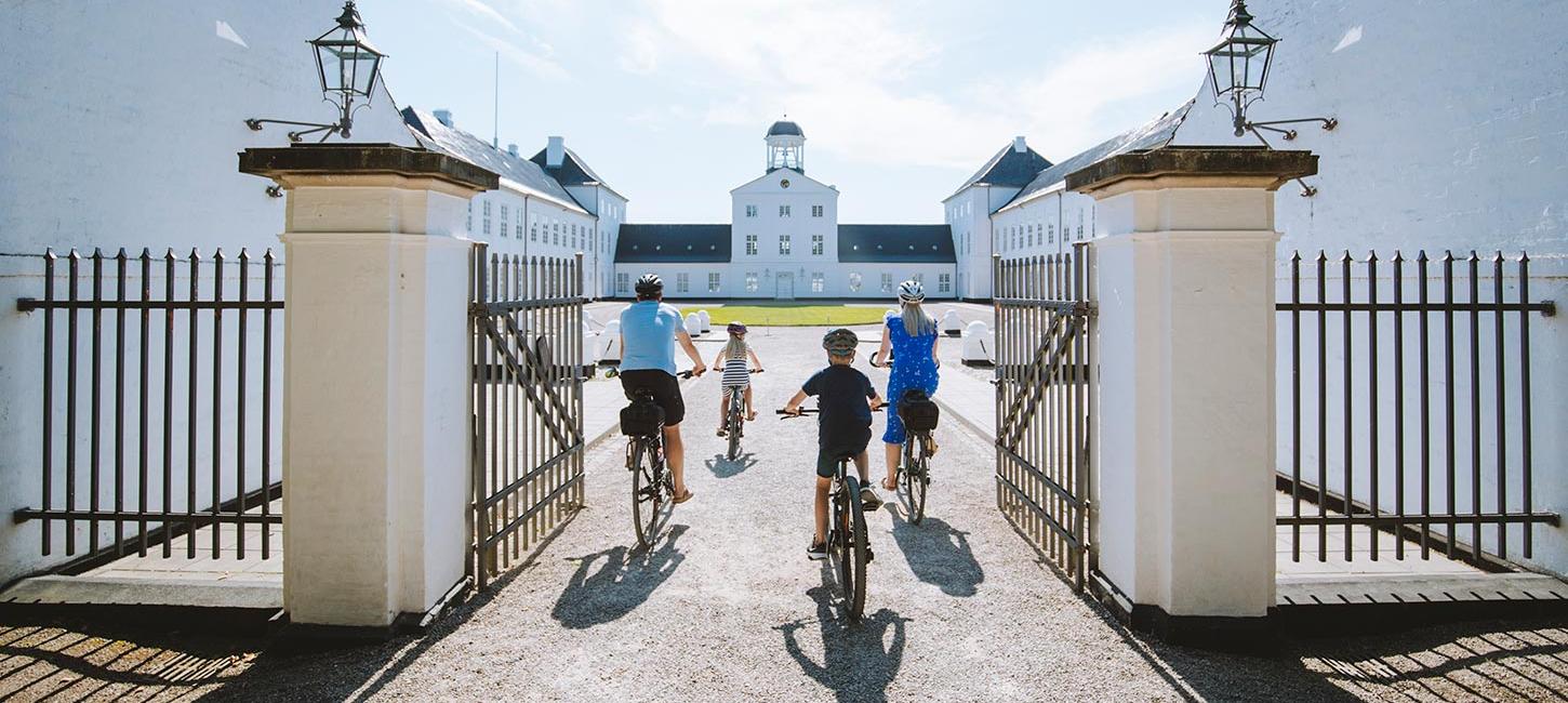 Cykeludflugt for familien til Graasten Slot