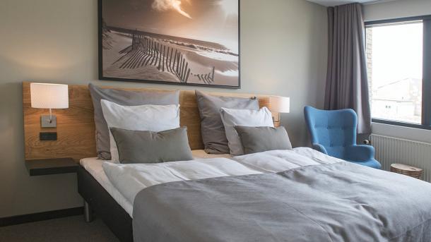 Hotel 6400