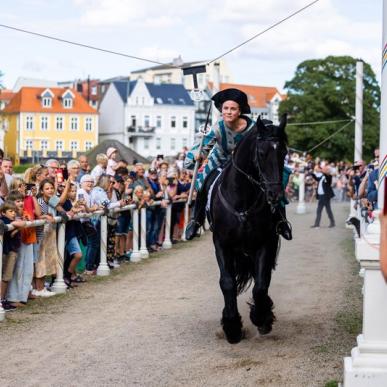 Tilting Sønderborg Slot in Sønderjylland 