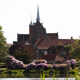 Haderslev Domkirke set fra Haderslev Dam